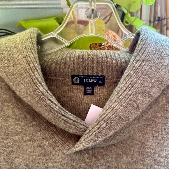J.Crew Men’s XL Heathered Gray 100% Lambswool Shawl Collar Pullover Sweater - Picture 2 of 4